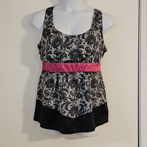 Torrid 1X Black Lace Fuschia Empire Waist Peplum Silky Satin Sleeveless Top